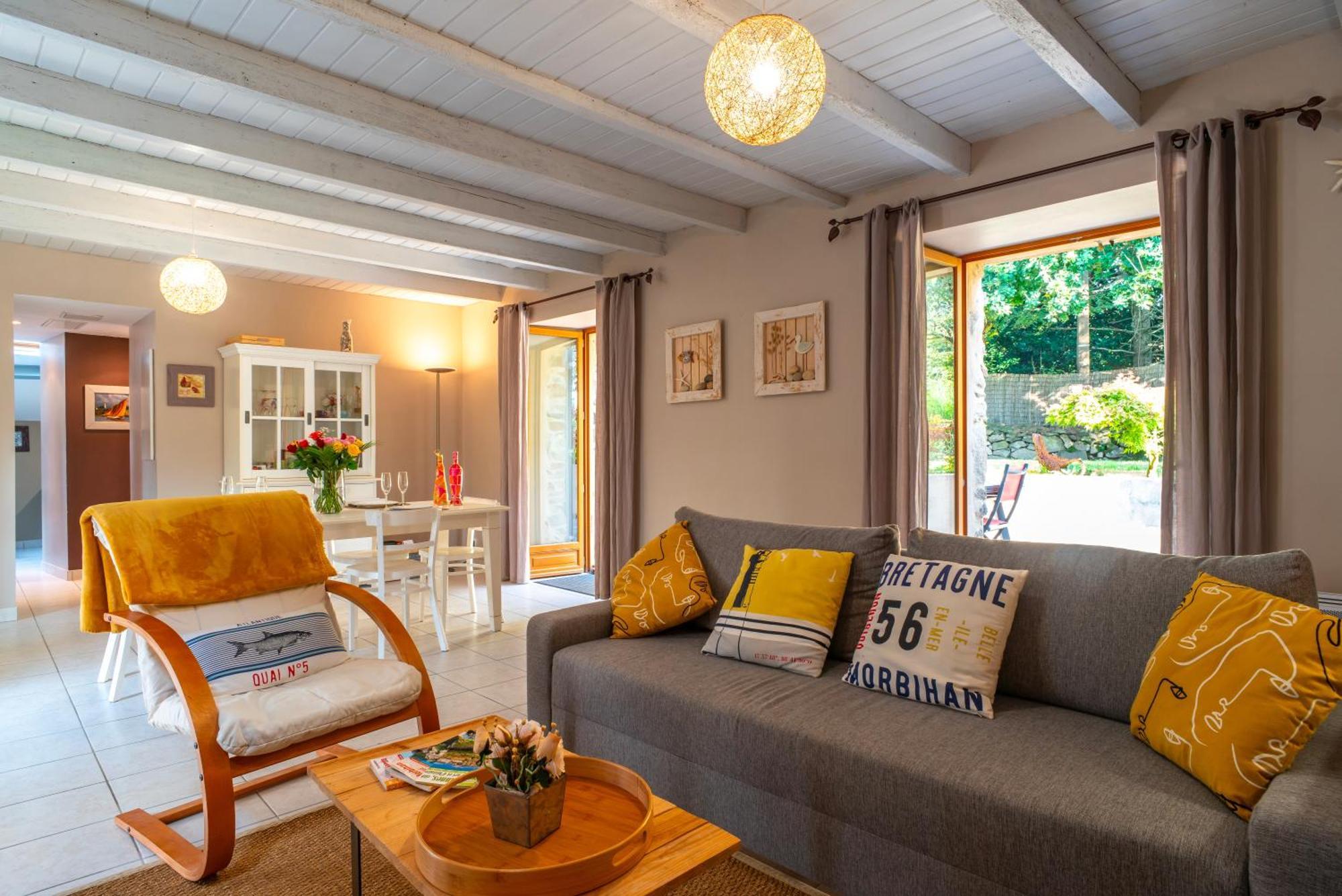 Hébergement de vacances La Libellule - Charmante Maison Avec Jardin A *